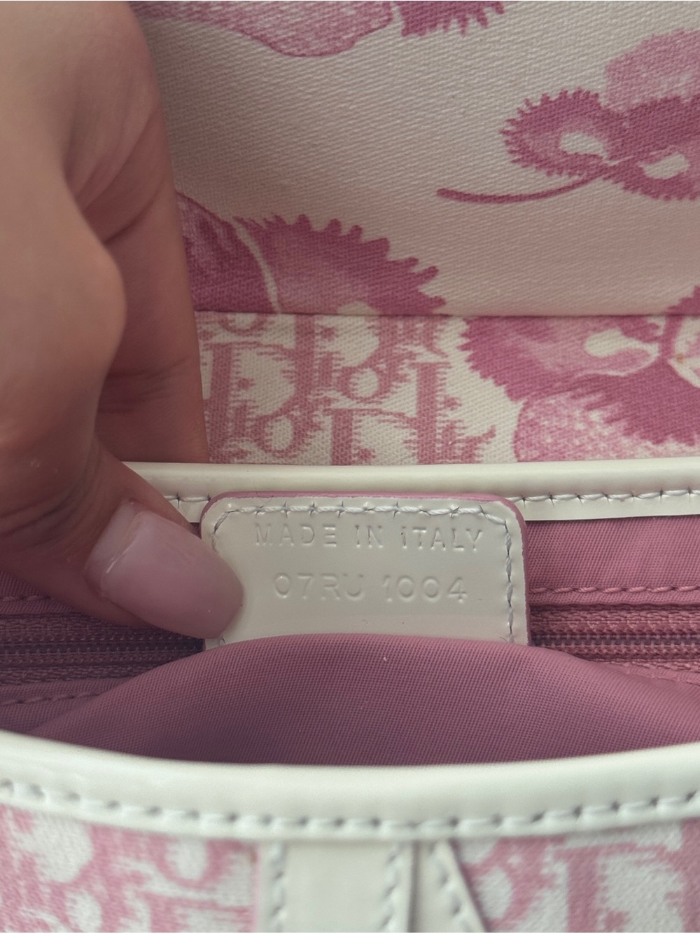 Vintage authentic Christian Dior 2004 PinkGirly Diorissimo Saddle Bag - Picture 13 of 16